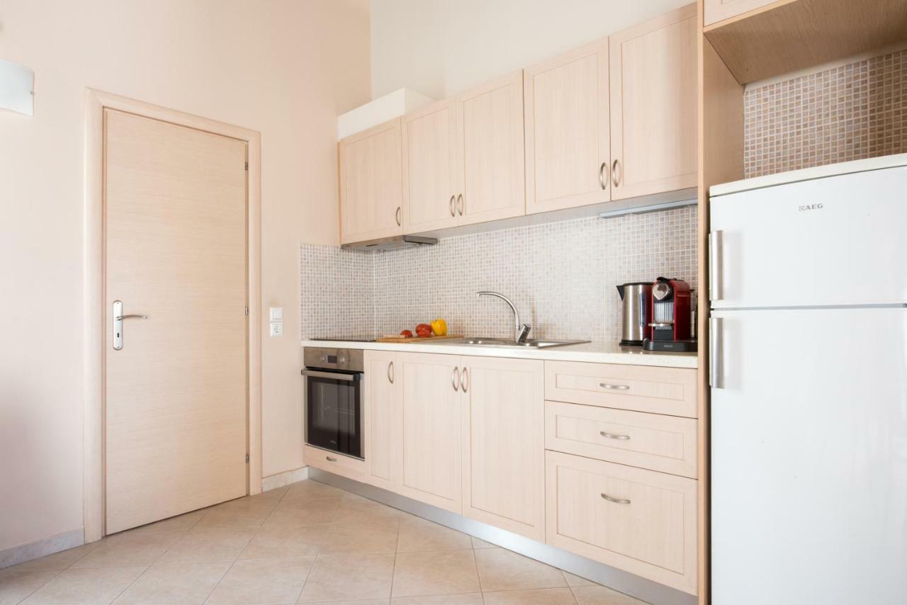Top Floor Modern Studio In Central Koropi Apartamento Exterior foto