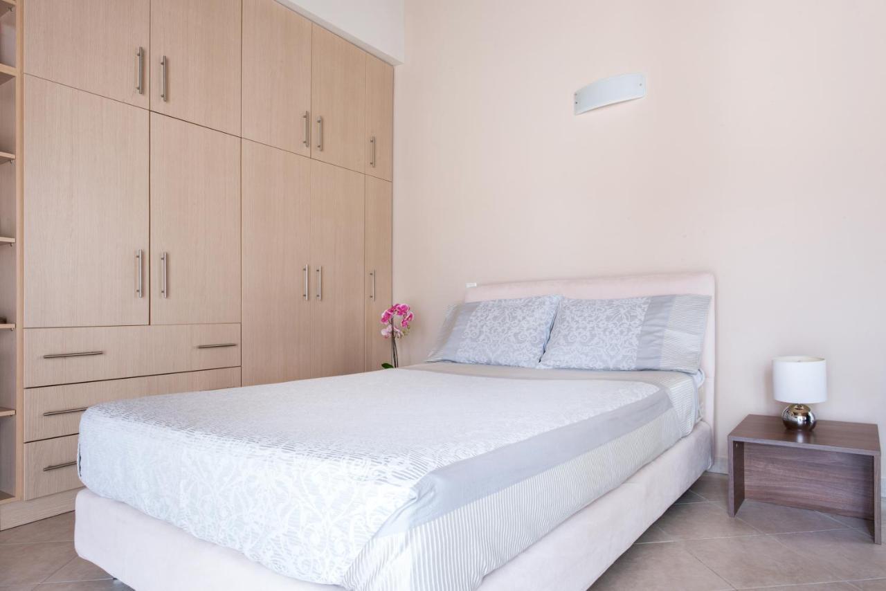 Top Floor Modern Studio In Central Koropi Apartamento Exterior foto